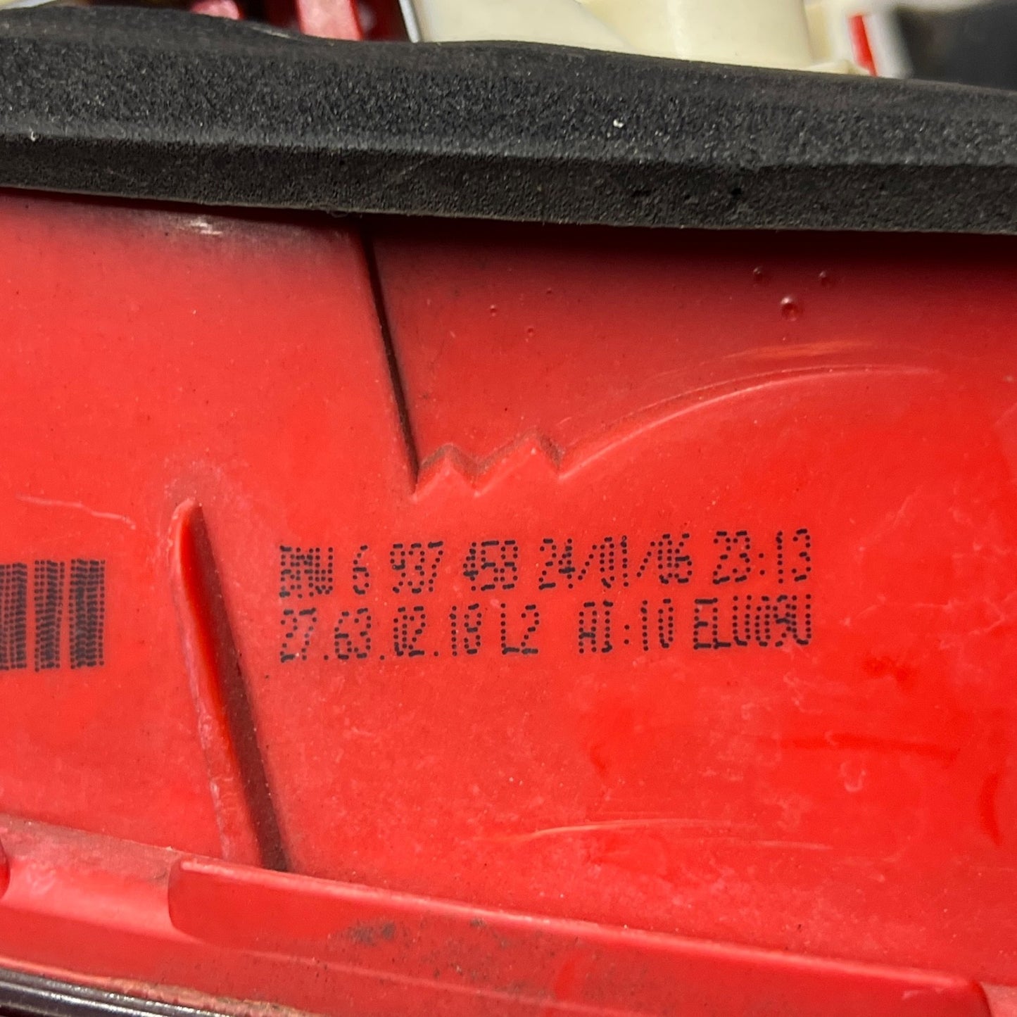 BMW E90 Saloon Rear Back Lamp Light Right Tail Back O/S 6937458