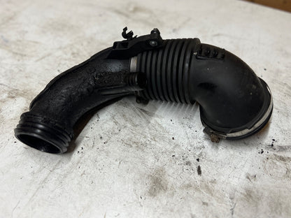 BMW 3 Series E90 E91 E92 E93 Air Intake Pipe 7799845 M57n2 3.0d