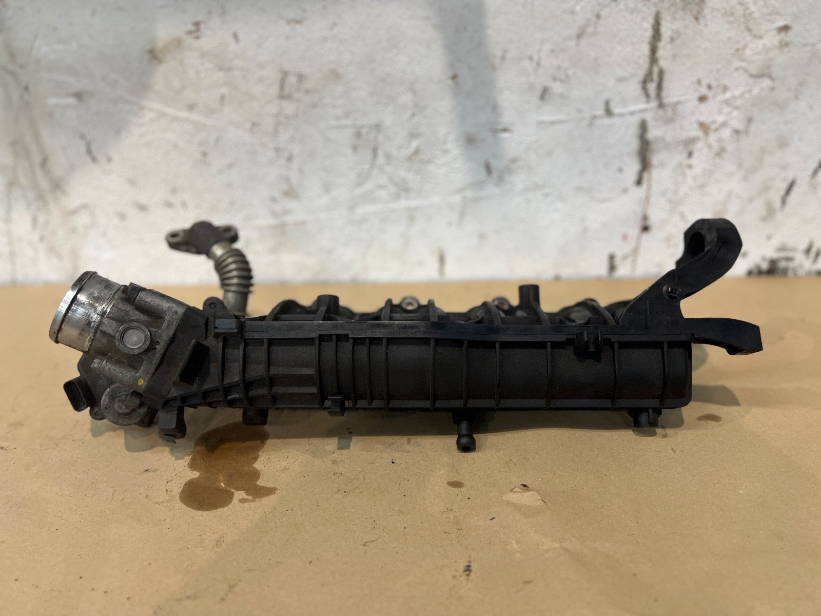 2012-2017 KIA/HYUNDAI 1.6 DIESEL D4FB INLET / INTAKE MANIFOLD WITH FLAPS