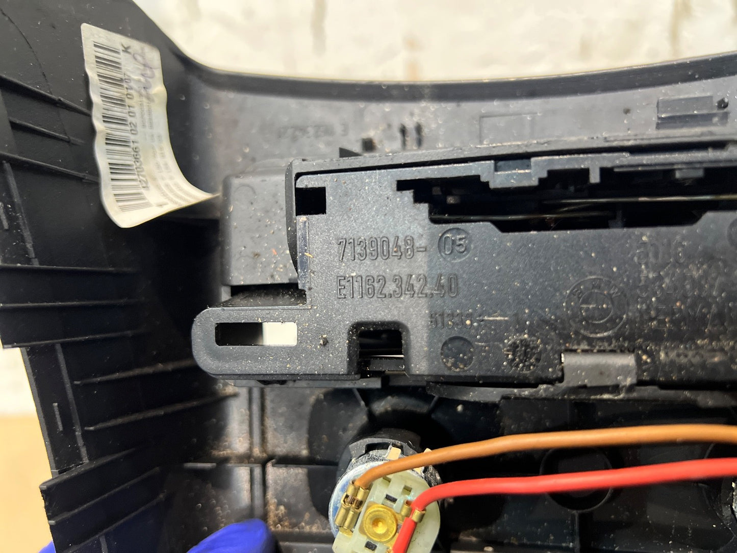 BMW 3 Series E90 E91  Rear Air Vent with Dual 12V Socket 7804171