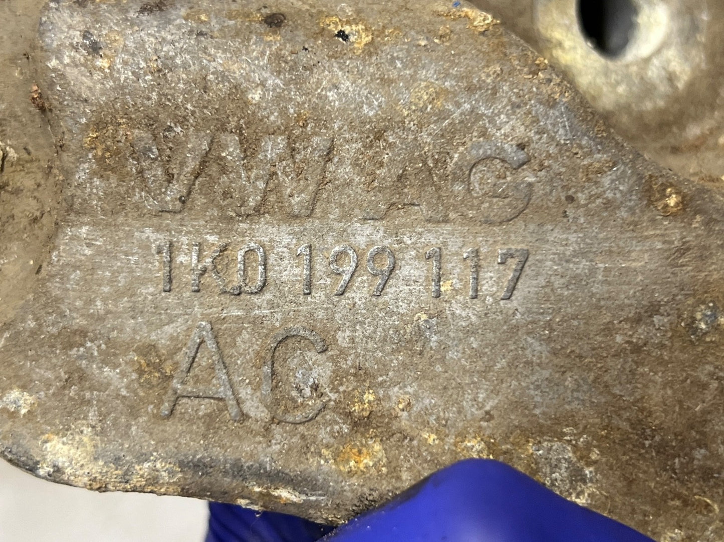 VW AUDI SEAT SKODA 2013-2017 FRONT LEFT PASSENGER ENGINE MOUNT 1K0199117