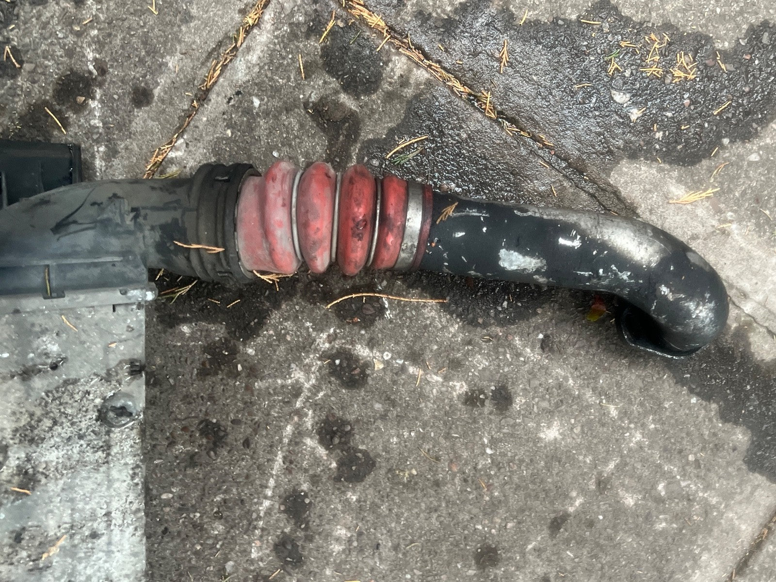 BMW E90 E91 E92 E93 325d 330d Air Charge Intercooler MODINE 7800680