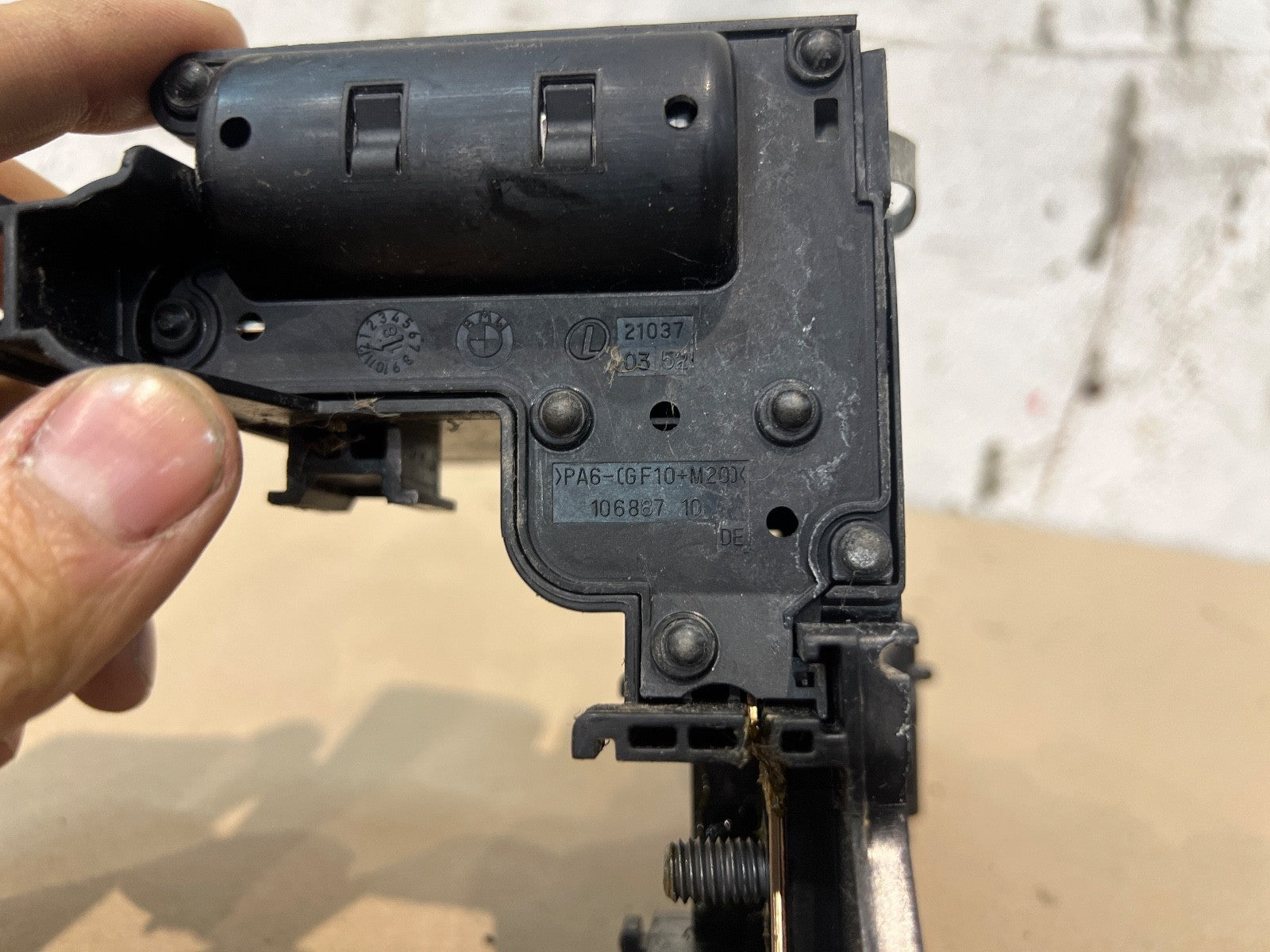 BMW 1 3  F30 F31 F32 F33 F20 F21 DISTRIBUTOR CONTROL UNIT OEM 106887 935615701