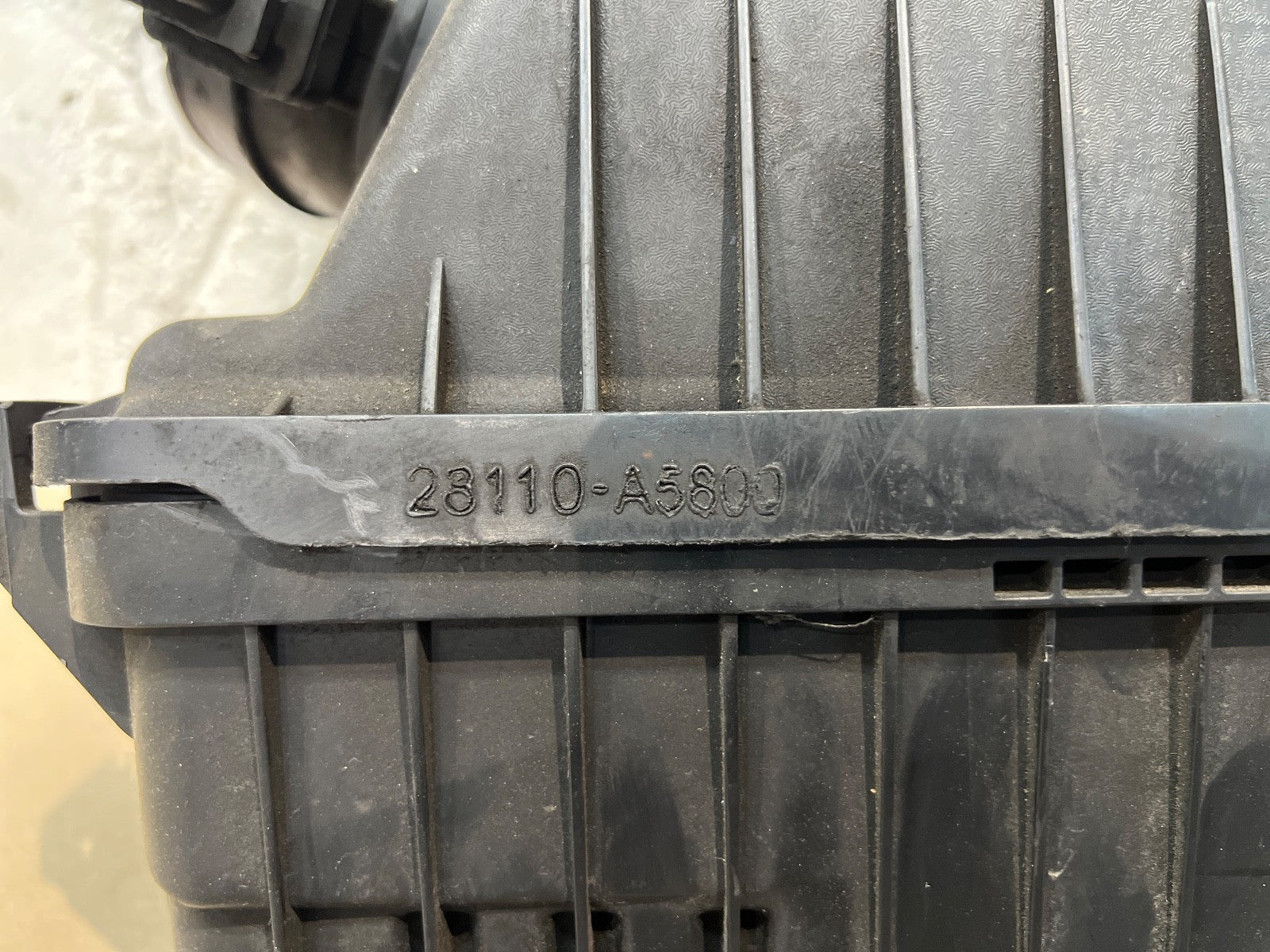 2012-2015 KIA/Hyundai AIRBOX MK2 CRDI 1582CC DIESEL AIR FILTER BOX 28110A5800