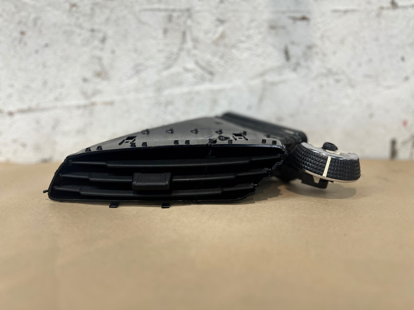 2010-2015 Ford Kuga/Focus/C-Max Left Nearside Passenger Front Air Vent 07465-000