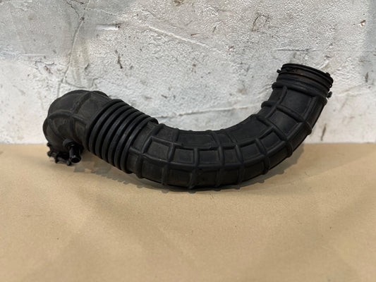 2012-2018 KIA/Hyundai Engine Air Intake Pipe Hose 281381R200