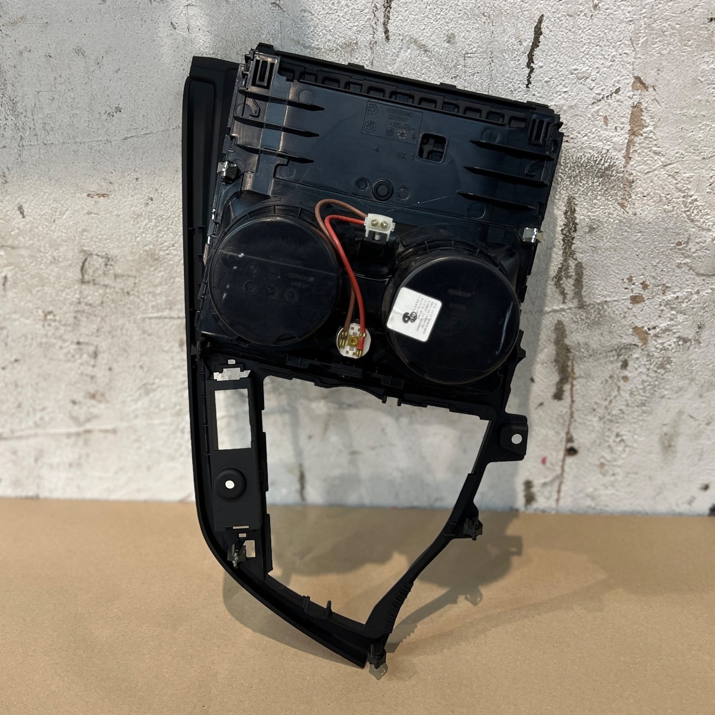 BMW 3 4 SERIES F30 F31 F32 F33 F36 LCI CUP HOLDER STORAGE COMPARTMENT 82939002