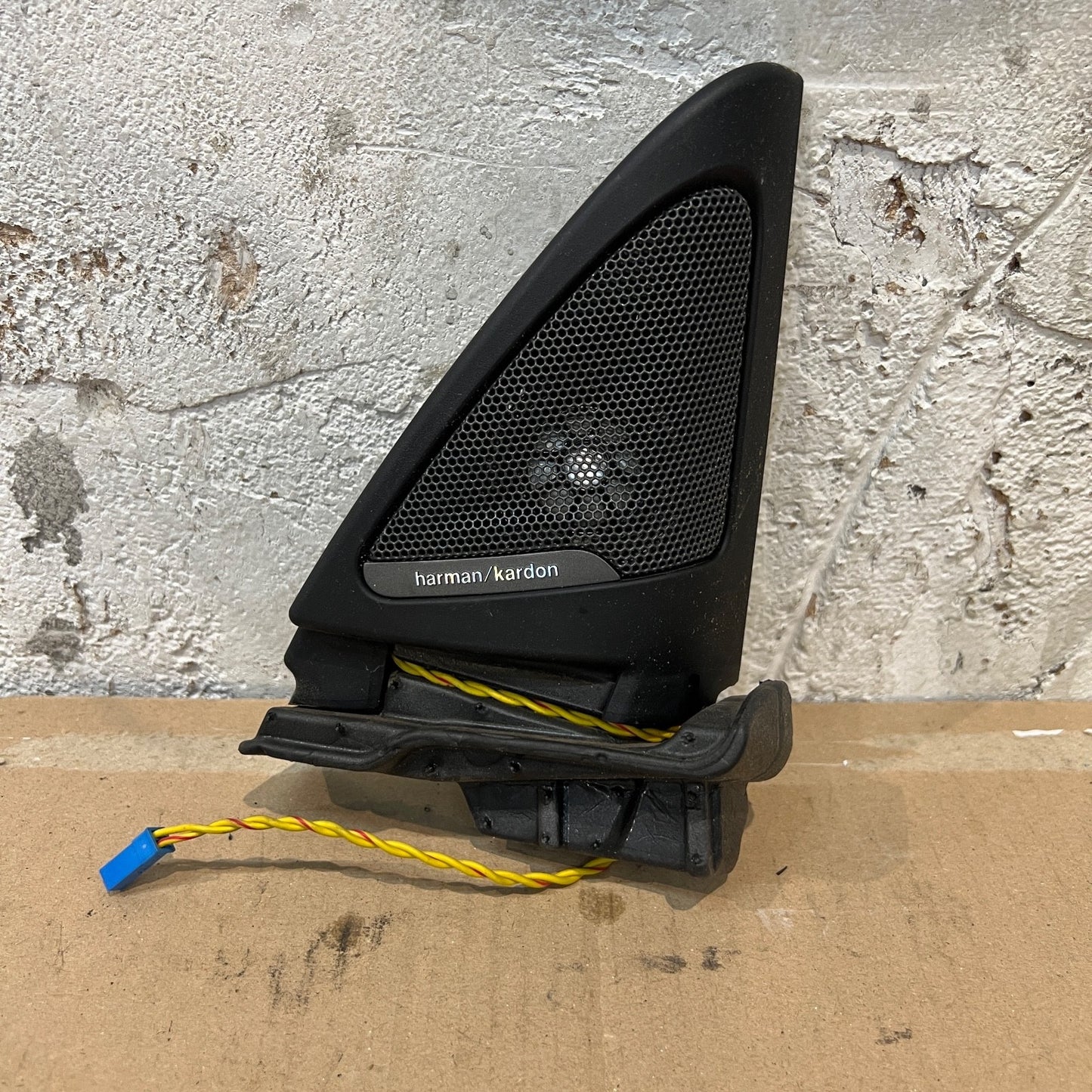 Genuine BMW Harman Kardon Tweeter Cover + Tweater 7314184 9226357 F32 F36 F82