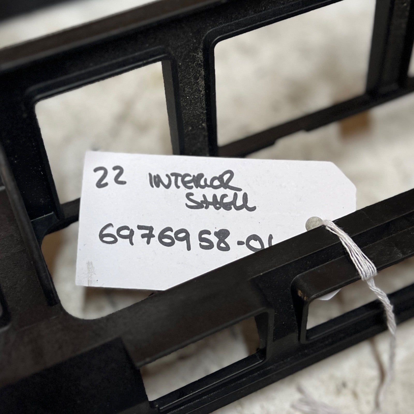 BMW E90 E91 E92 E93 3 series iDrive CCC Sat Nav Radio Panel Cage Bracket Holder