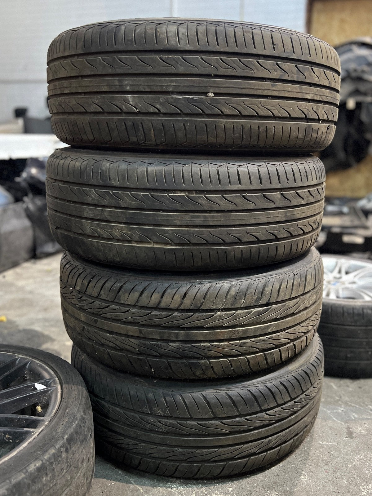 Genuine Ford Alloy Wheels with Good Tyres! 225/55 17 Inch NO CRACKS/WELD/BUCKLES