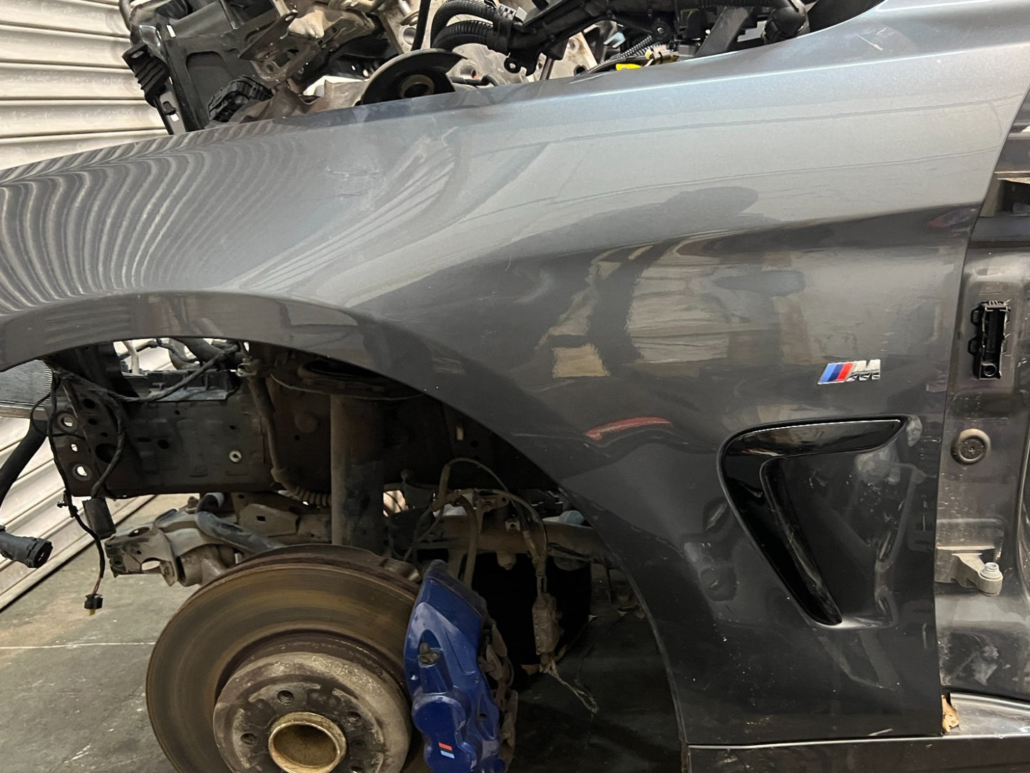 BMW F32 LCI NS Wing Mineral Grey