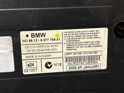 BMW E81 E87 E90 E91 E92 E93 1 3 SERIES 6-DISC CD CHANGER WITH MAGAZINE 6977759