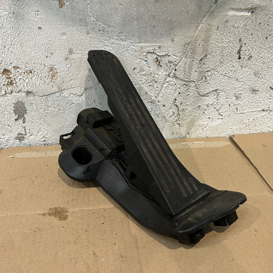 VOLKSWAGEN AUDI SEAT SKODA ACCELERATOR THROTTLE PEDAL 6PV011040