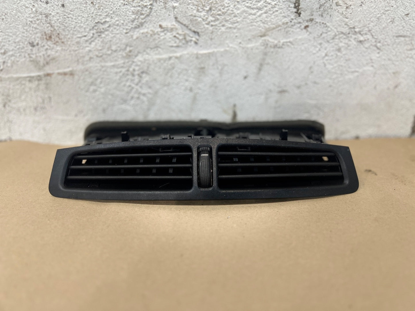 2010-2015 FORD C-MAX MK2 DASHBOARD CENTRE AIR VENT 07468-009