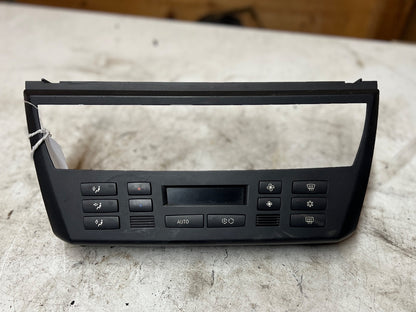 BMW X3 E83 Automatic Air Conditioning Climate Control Panel Black 3417445