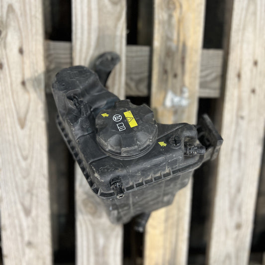 BMW 1 2 3 4 SERIES F20 F22 F30 F31 F32 F36 B48 B58 EXPANSION TANK BOTTLE 8677649