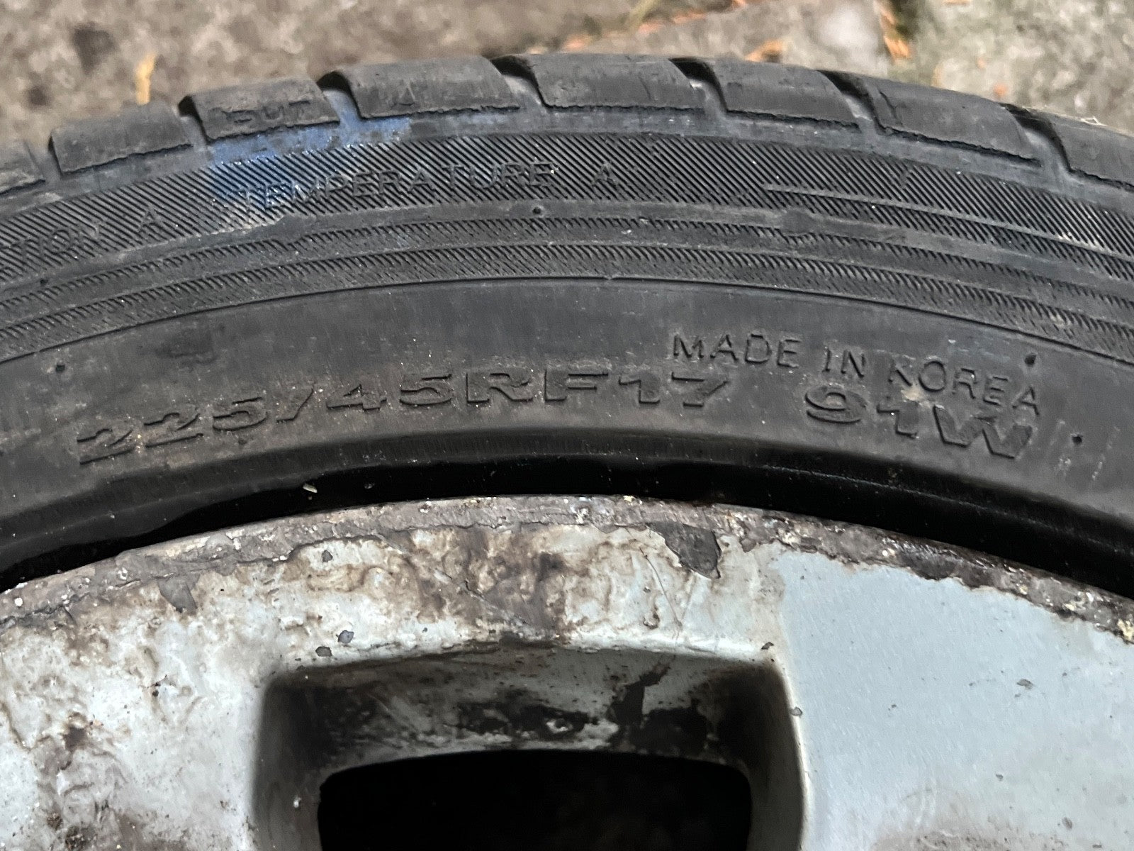 BMW E90 E92 E93 3 SERIES 05-12 ALLOY WHEEL & TYRE SPIDER SPOKE 158 17" 6775596