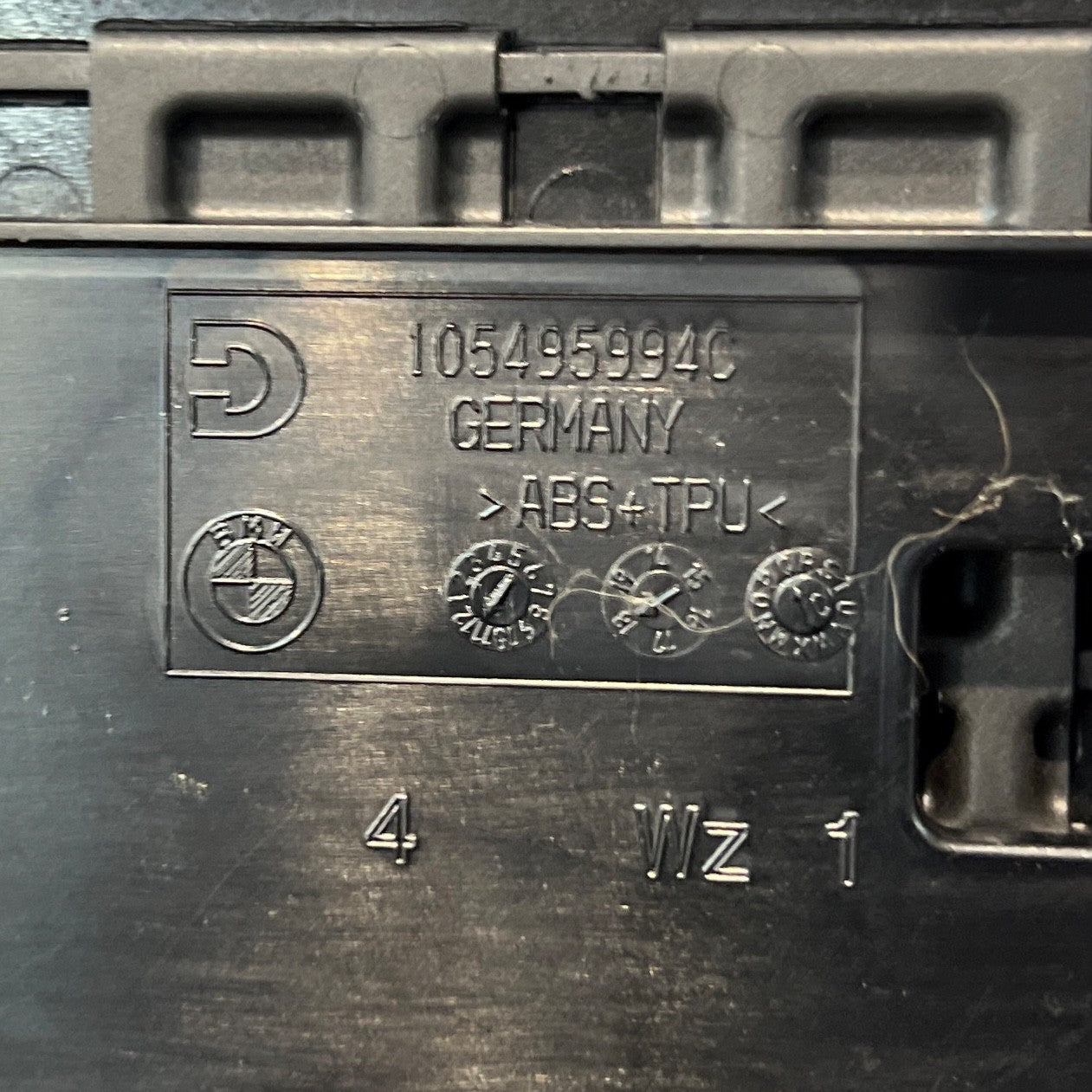 BMW 3 4 SERIES F30 F31 F32 F33 F36 LCI CUP HOLDER STORAGE COMPARTMENT 82939002