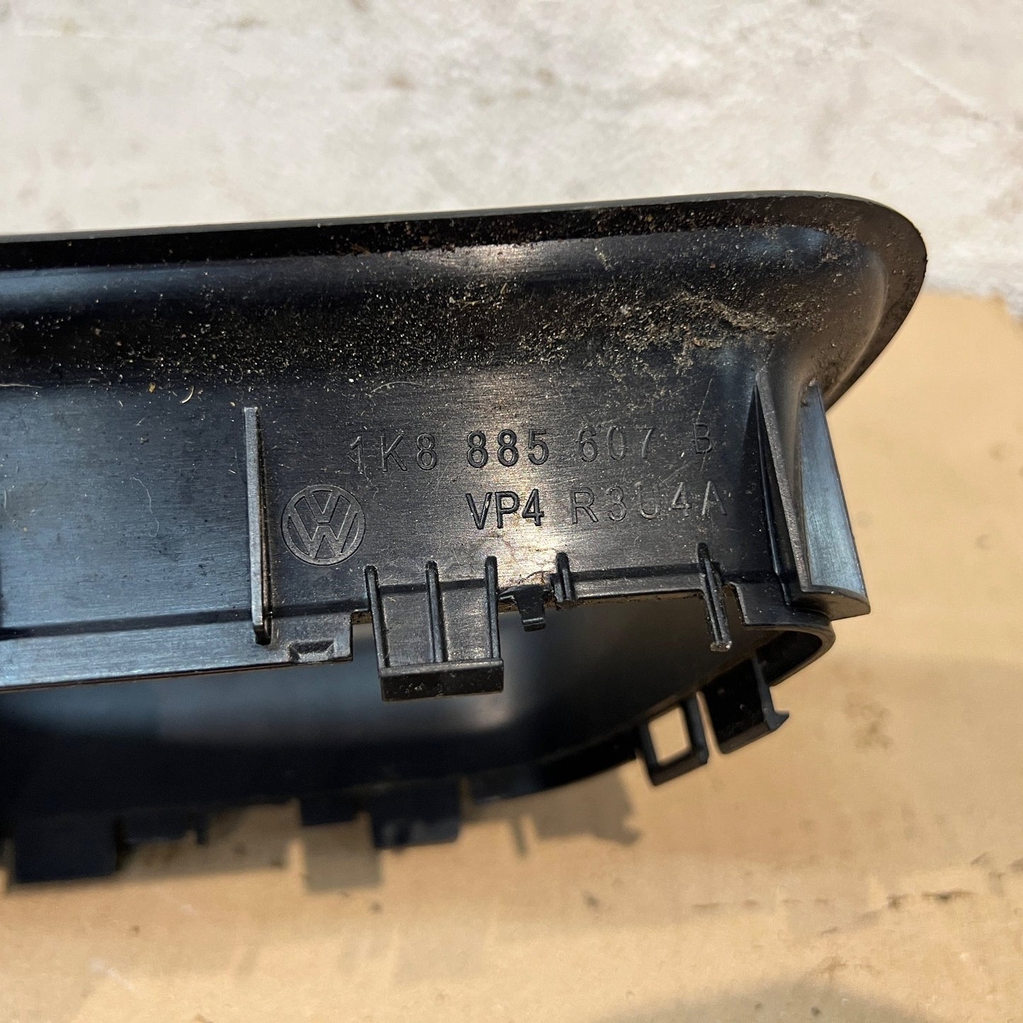 2009-2018 VOLKSWAGEN Scirocco Front Head Restraint Trim Black 1K8885607