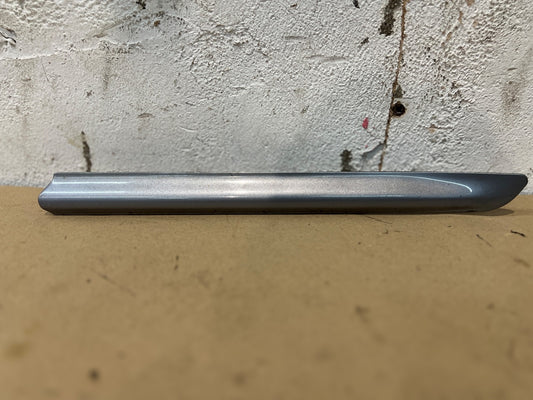 BMW E46 Coupe Convertible Right O/S Wing Trim Moulding 8208666 Titan Silver 354