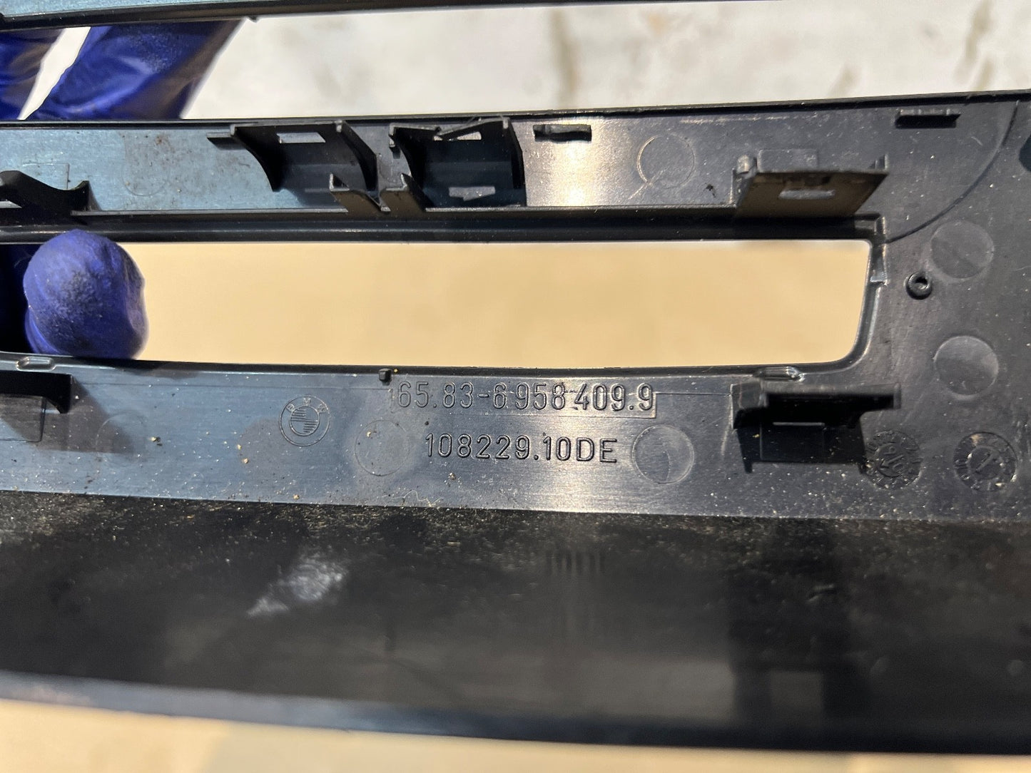 BMW 3 Series E90 E91 E92 E93 Dash Radio Cover Nav DVD Professional 6958409