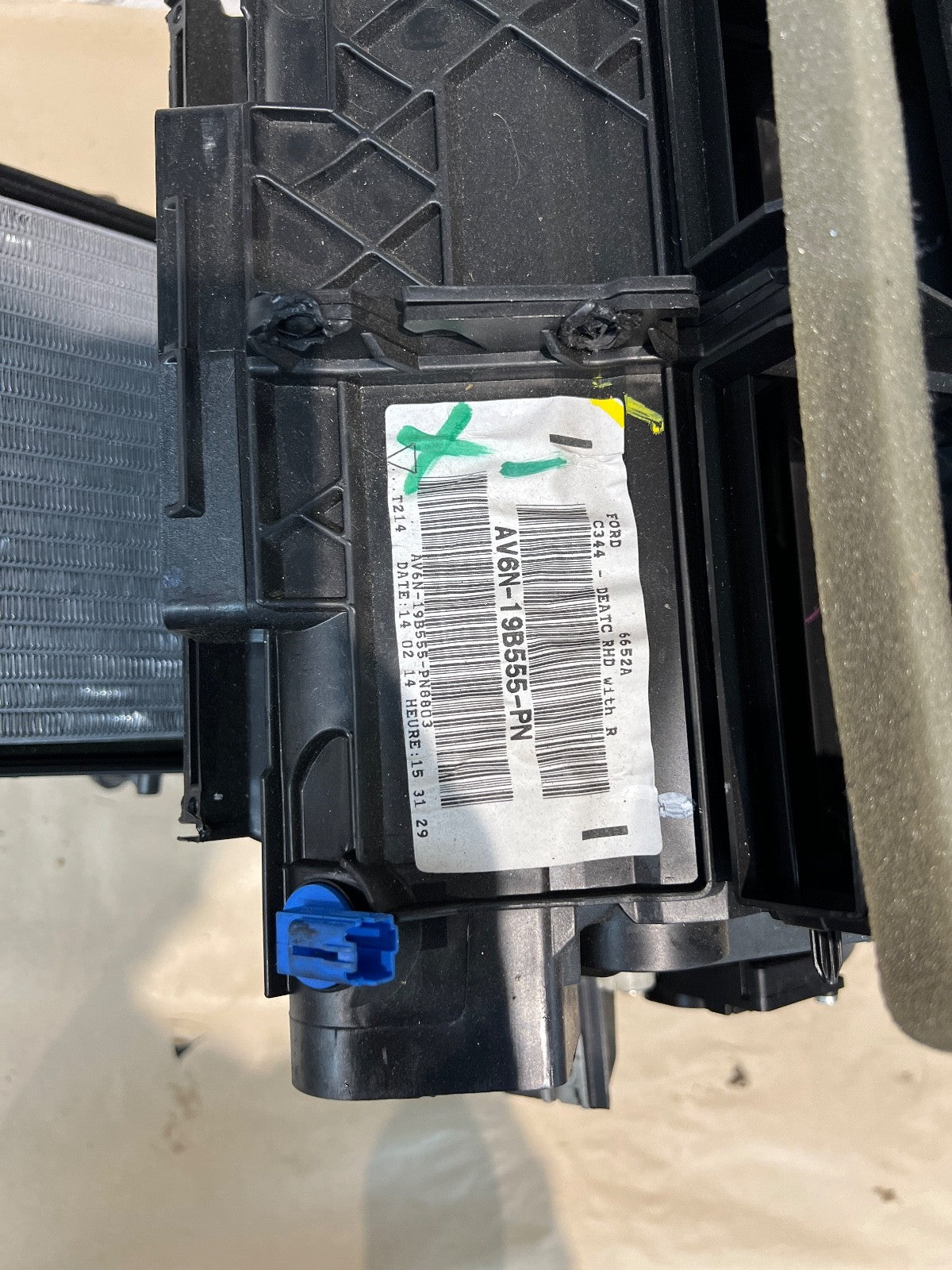 2010-2015 Ford C-Max Blower Housing Heater Matrix Box Heating AV6N-19B555-pn