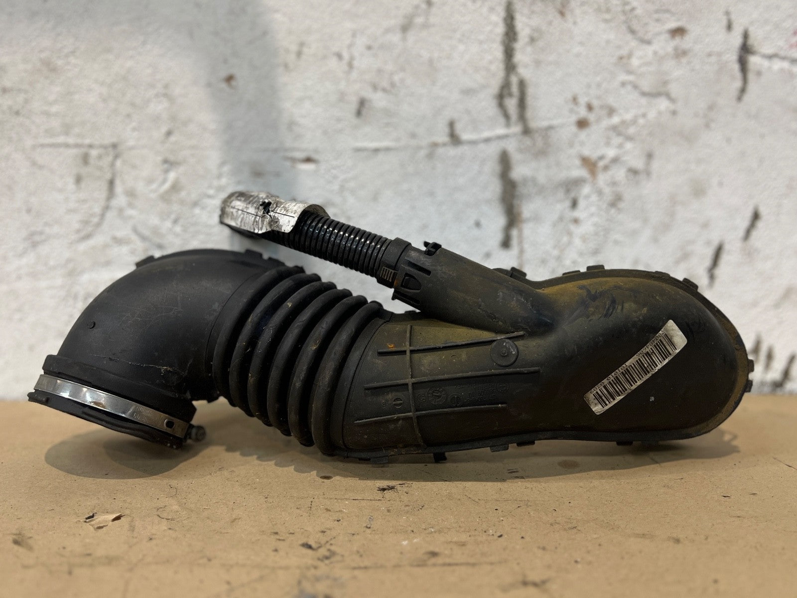 BMW 1 3 Series E81 E87N E90 E91 DIESEL N47 Air Intake Inlet Pipe Tube 7804846