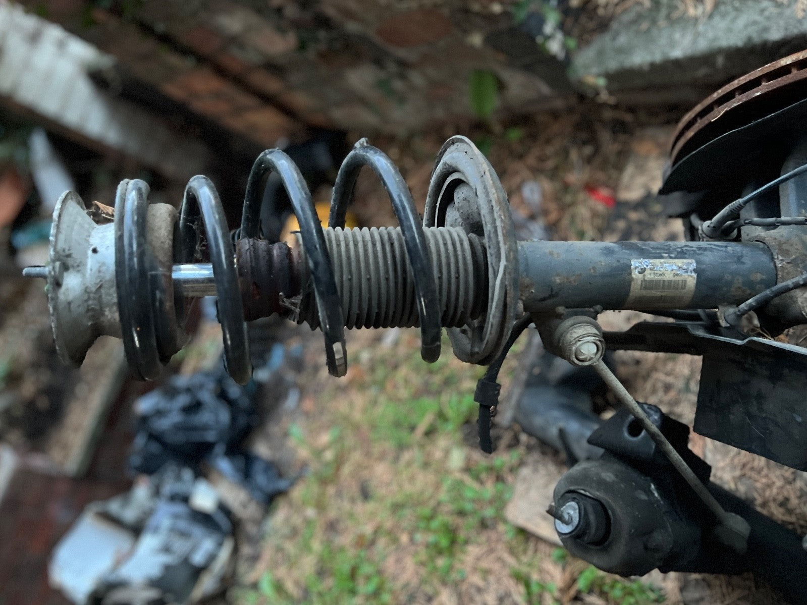 BMW E83 X3 04-10 E83 Diesel N/S Passenger Front Suspension Strut 3453523 384662