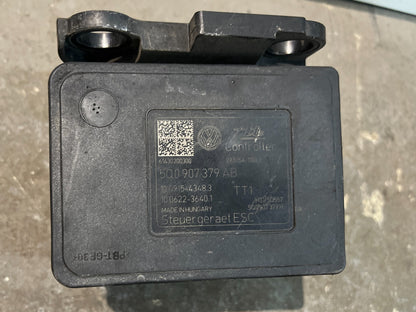 VW AUDI SEAT SKO ABS Pump Complete 5Q0614517AA 5Q0907379AB Used - Fits 2013-2020