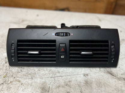 BMW X3 Series E83 LCI Fresh Air Grille Center Dash Dashboard Vent Part 3415965
