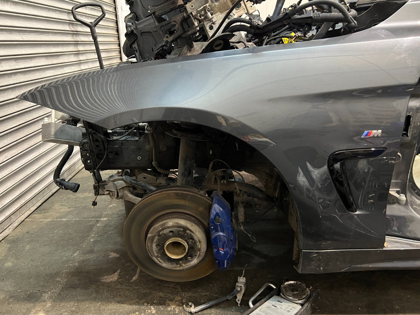 BMW F32 LCI NS Wing Mineral Grey