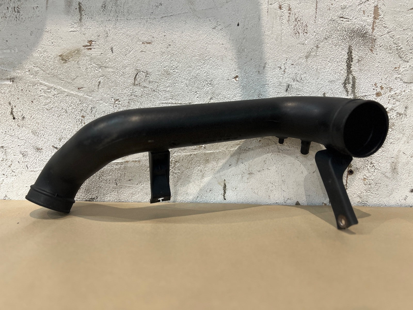 Ford/Volvo Air Intake Turbo Pipe Petrol Diesel 3m51 9a673 (FITS MANY CARS)