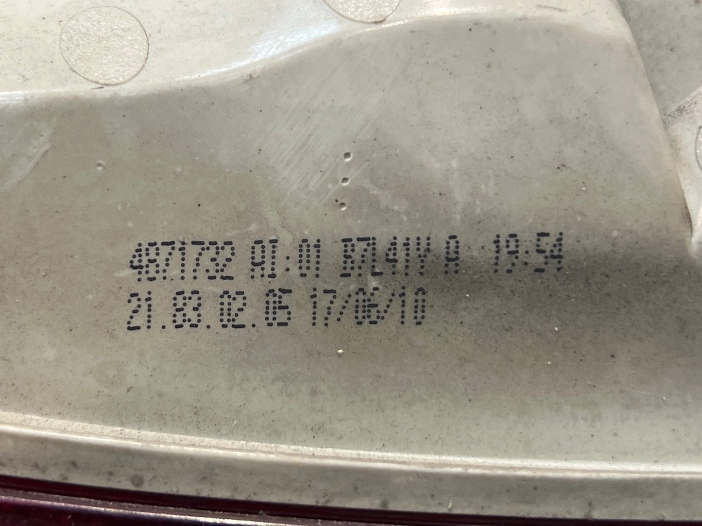 BMW 3 SERIES E90 LCI Rear Outer Lamp Drivers Right O/S 7289426